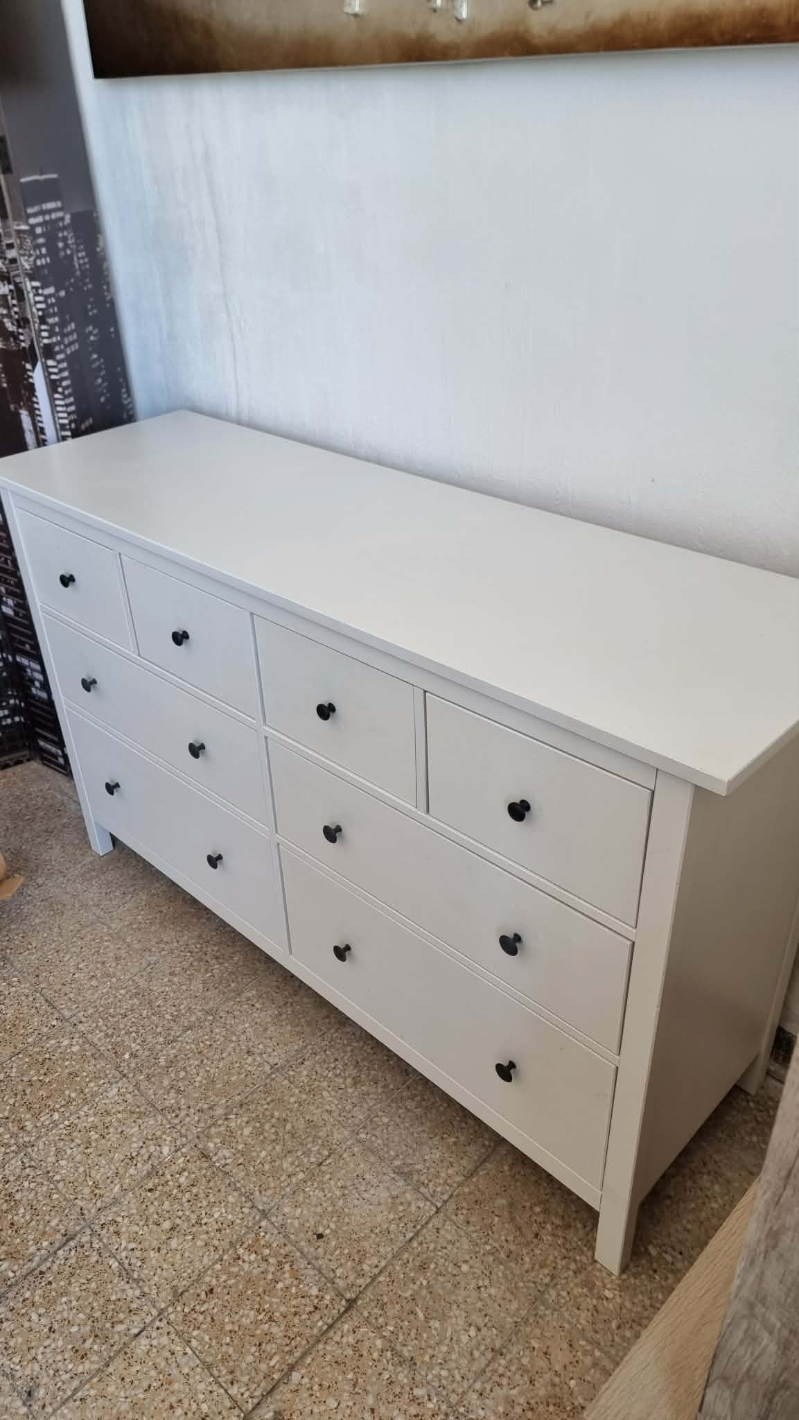 Ikeás Hemnes 8 fiókos fehérre pácolt komód – 4. nézet