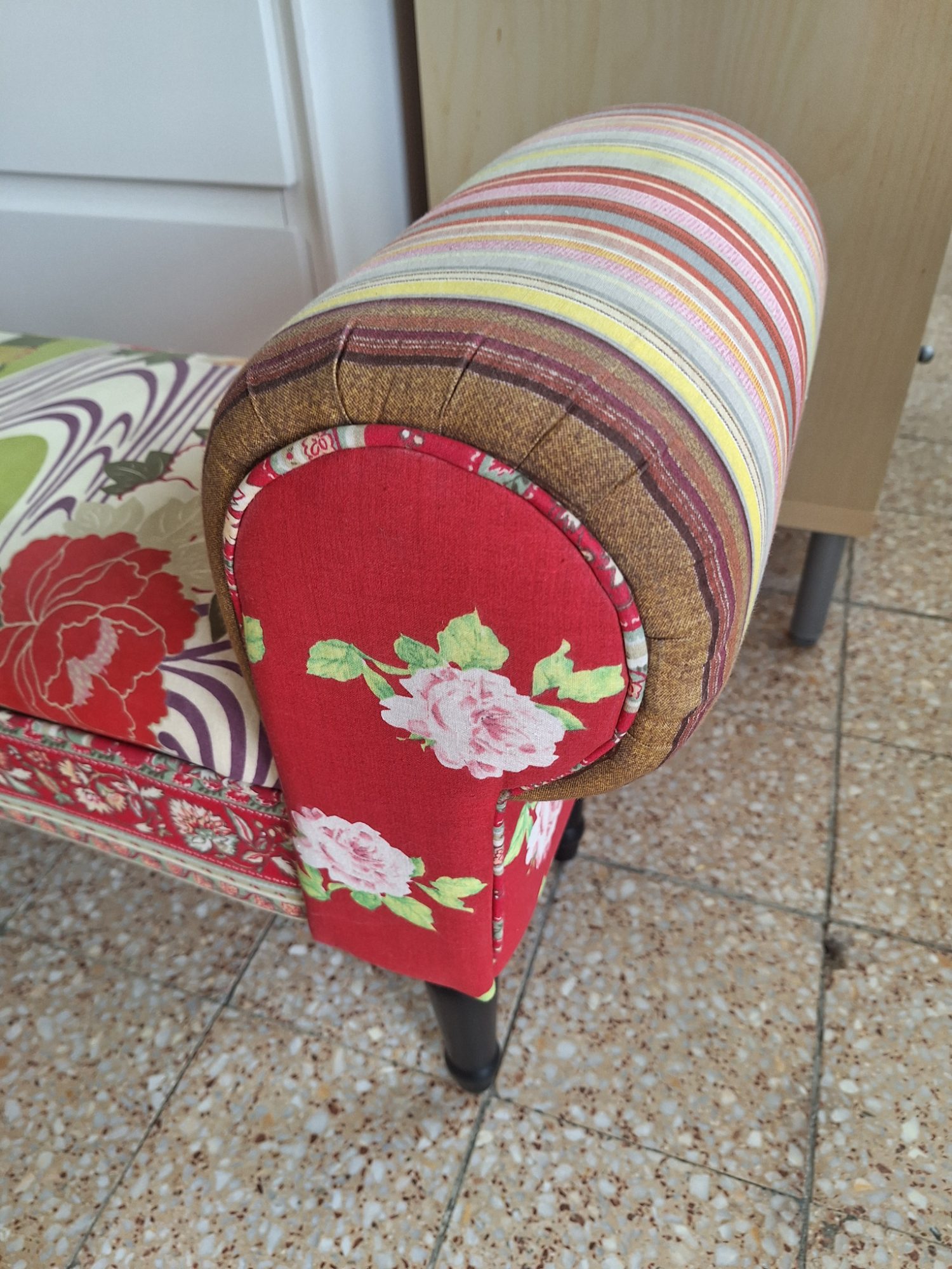Patchwork stílusú vagány kis pad / ülőke – 3. nézet
