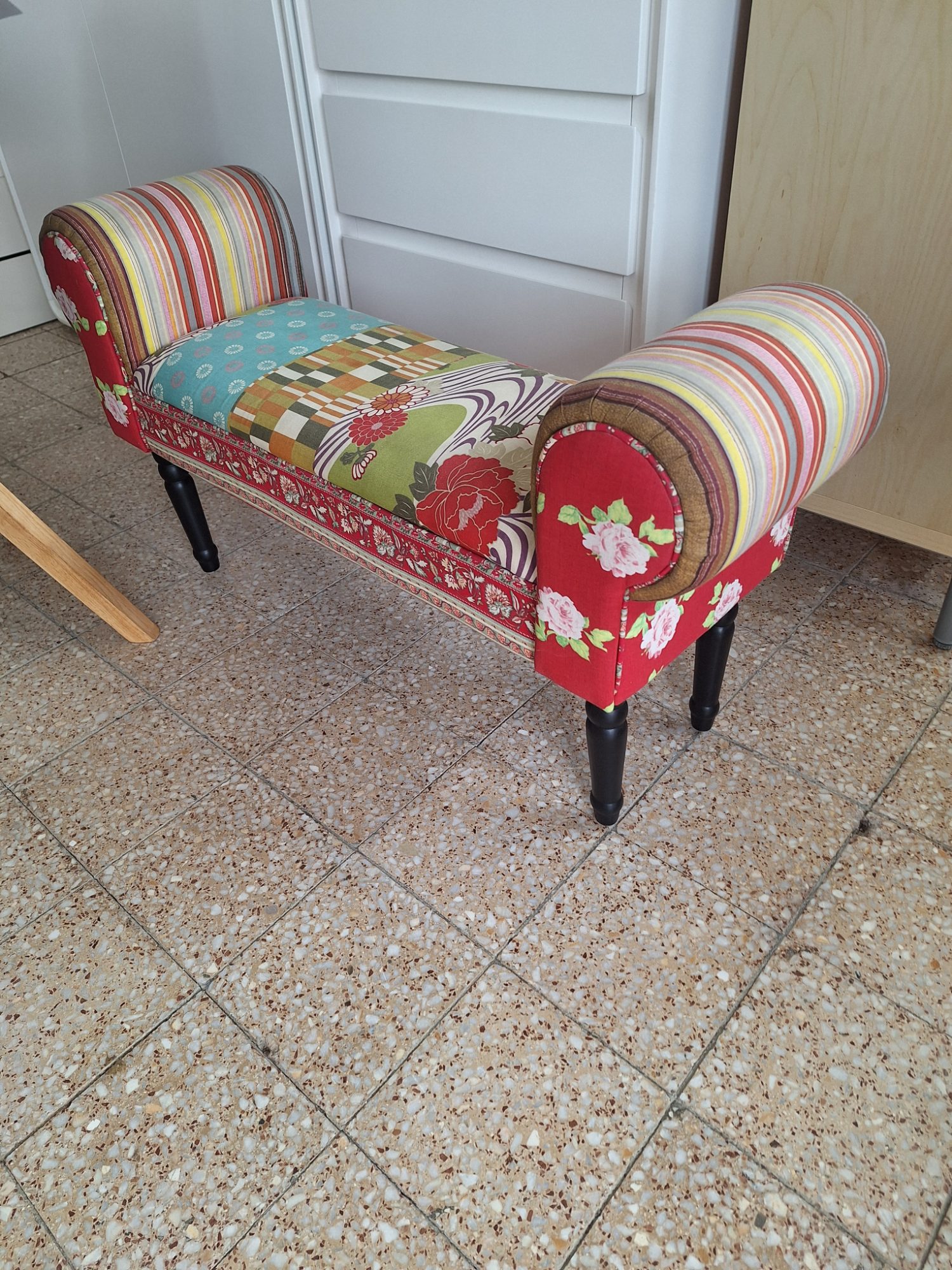 Patchwork stílusú vagány kis pad / ülőke