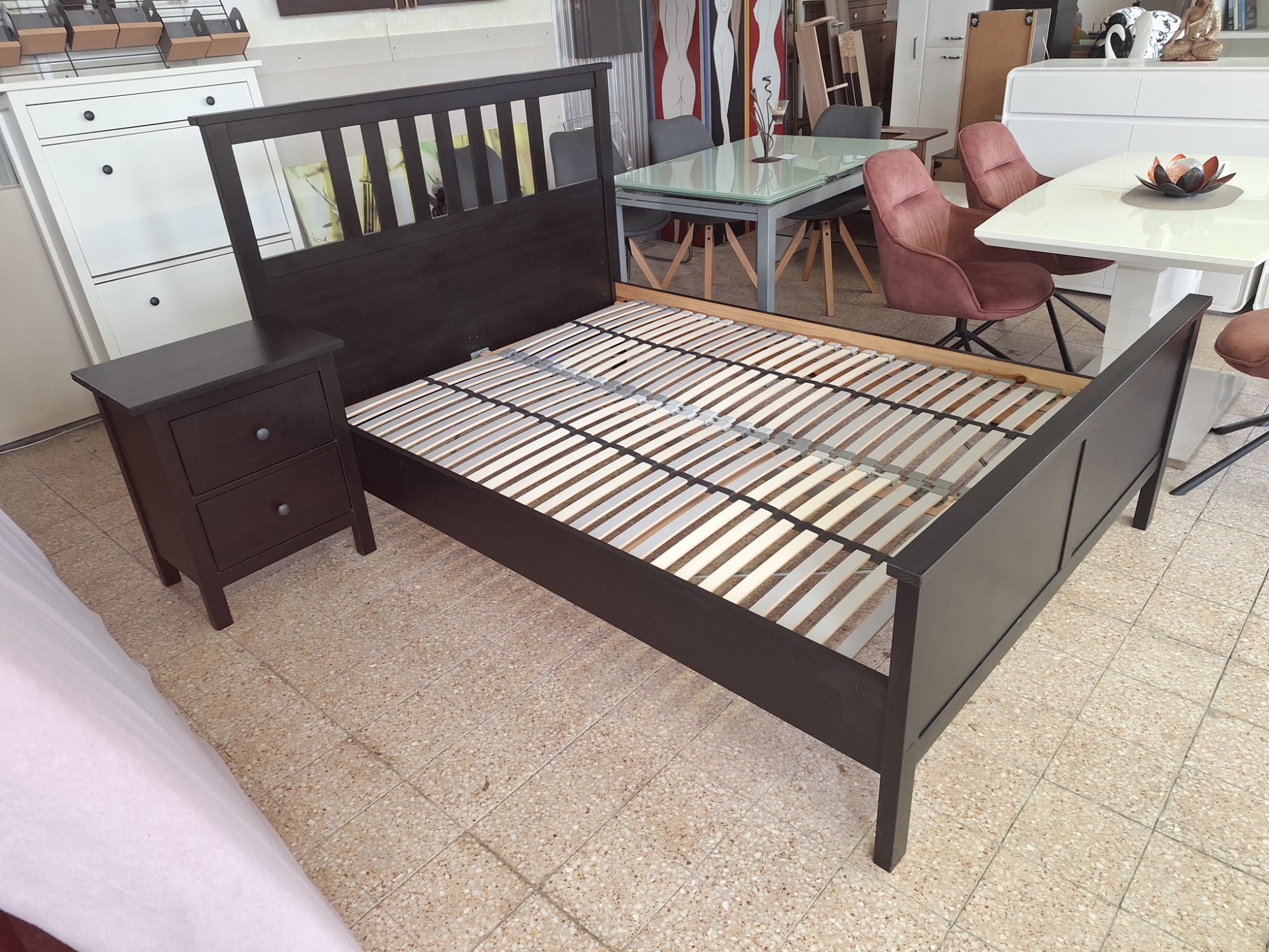 Ikeás Hemnes franciaágy 140x200cm feketére pácolt – Ansicht 3